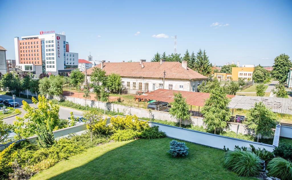 Apartament Do Not Enter Studio Loft Oradea Pokój zdjęcie